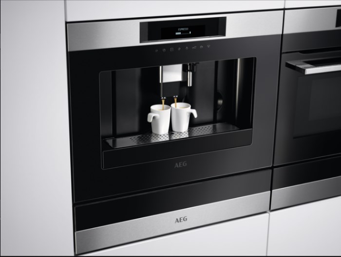 How to set up your AEG built-in coffee machine in 10 steps