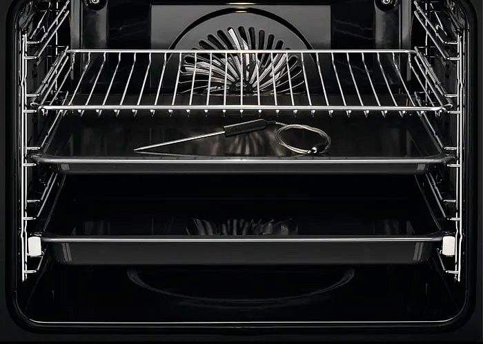 Духовой шкаф AEG BSE772380B preview 3