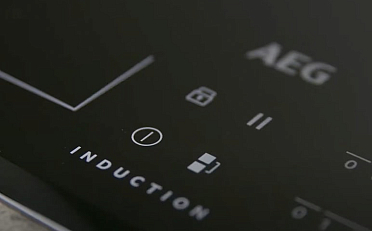 Как ухаживать за индукционной варочной панелью AEG