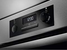 Духовой шкаф Aeg BEB331010M