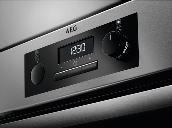 Духовой шкаф AEG BCS331150M preview 4