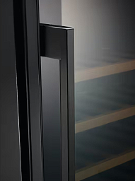 Встраиваемый винный шкаф AEG AWS4052B5B