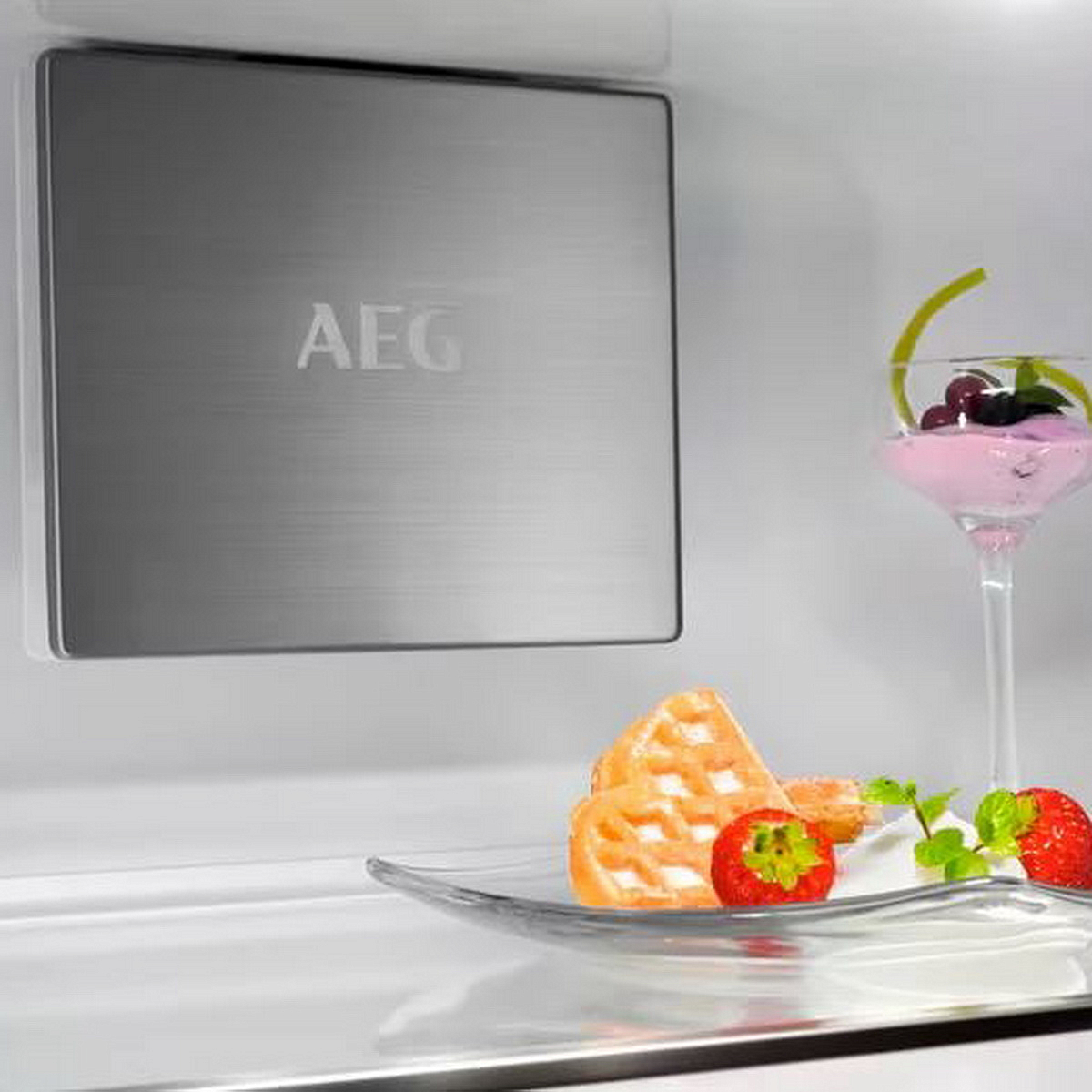 Встраиваемый холодильник AEG NSC7P751ES preview 4