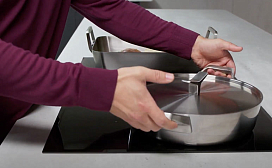 Варочная панель AEG c TFT-дисплеем