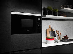 Встраиваемая микроволновая печь AEG MBB1756SEM