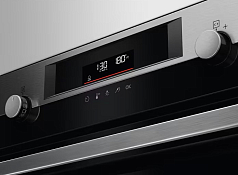 Духовой шкаф AEG BPE546360M