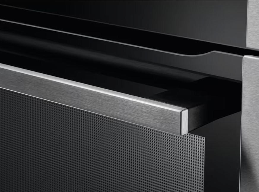 Духовой шкаф AEG BPE558370M preview 2