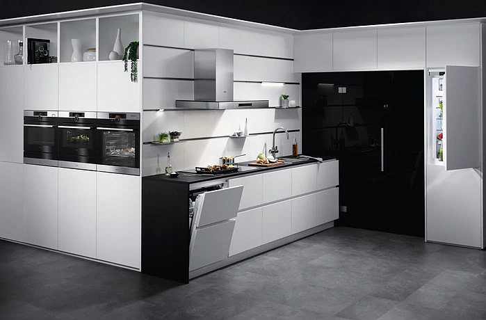 Духовой шкаф AEG BSR892330M preview 24