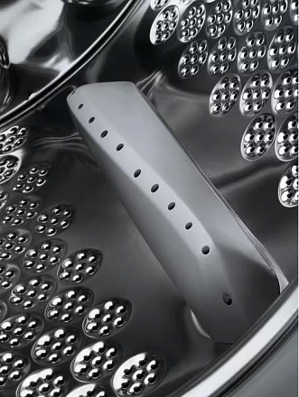 Стирально-сушильная машина AEG L8WBC61SС preview 4