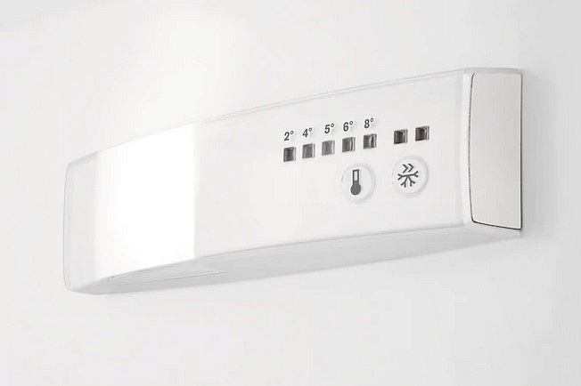 Встраиваемый холодильник AEG SCR418F3LS preview 3