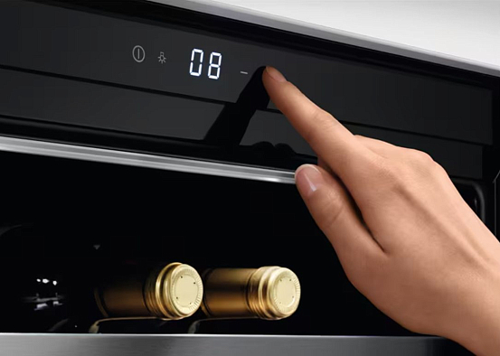 Встраиваемый винный шкаф AEG KWK884520T preview 7