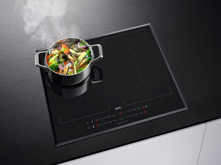 Варочная панель AEG IKE64450FB preview 10