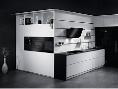 Встраиваемая кофемашина AEG KKE884500B